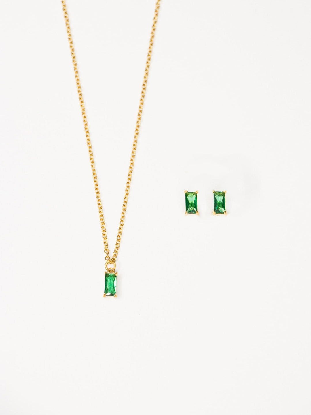 Hannah Necklace Studs Set (waterproof)