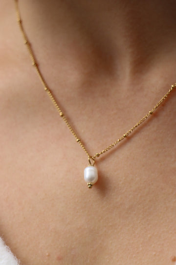 Personalized Dotted Pearl Charm - Anhänger (wasserfest)