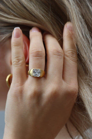 Zirkone Royal Ring - Fingerring (wasserfest)