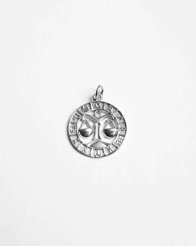 Personalized Round Zodiac Sign Charm - Sternzeichen Anhänger (wasserfest)