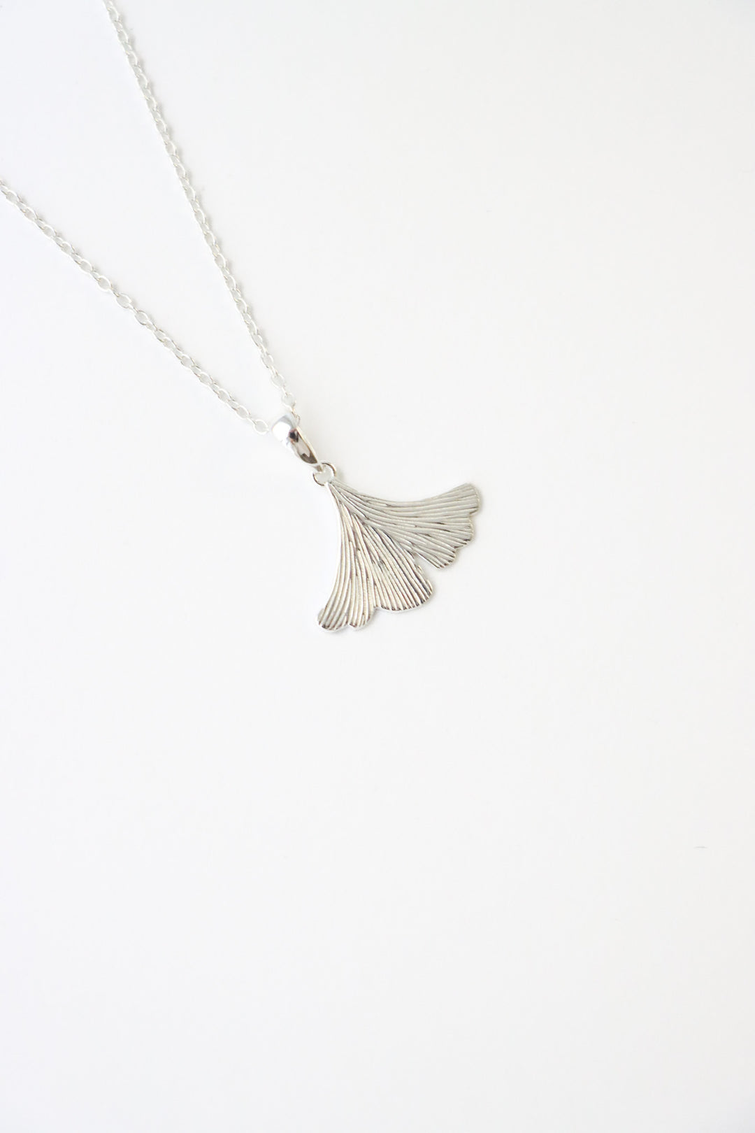 Ginkgo Leaf Necklace - Halskette (wasserfest)