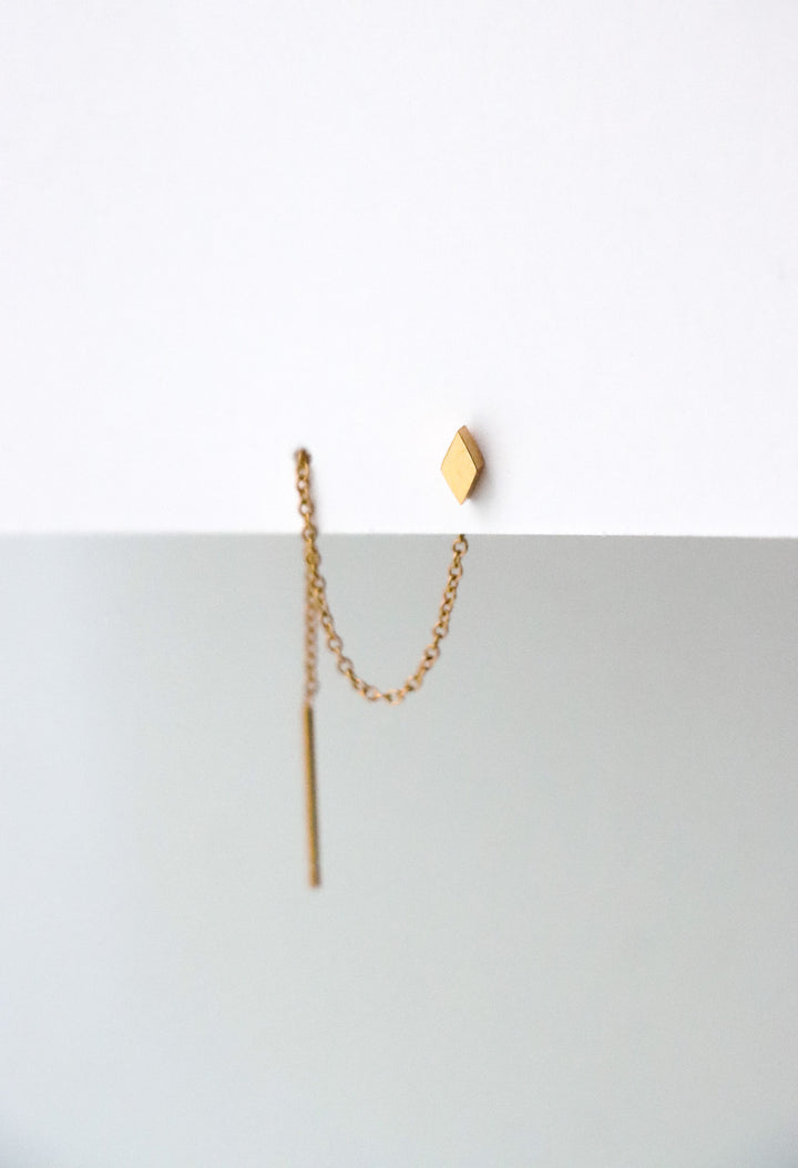 Diamond Chain Earrings (wasserfest)