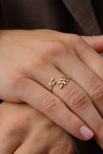 Two Leaves Ring (matt) - Fingerring (wasserfest)