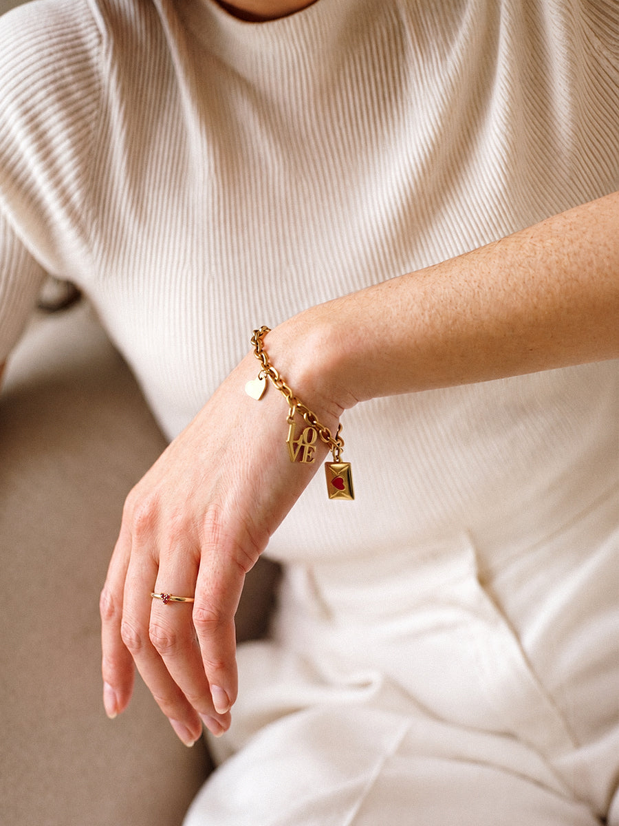 Personalized Love Story Charm Bracelet - Armkette (wasserfest)