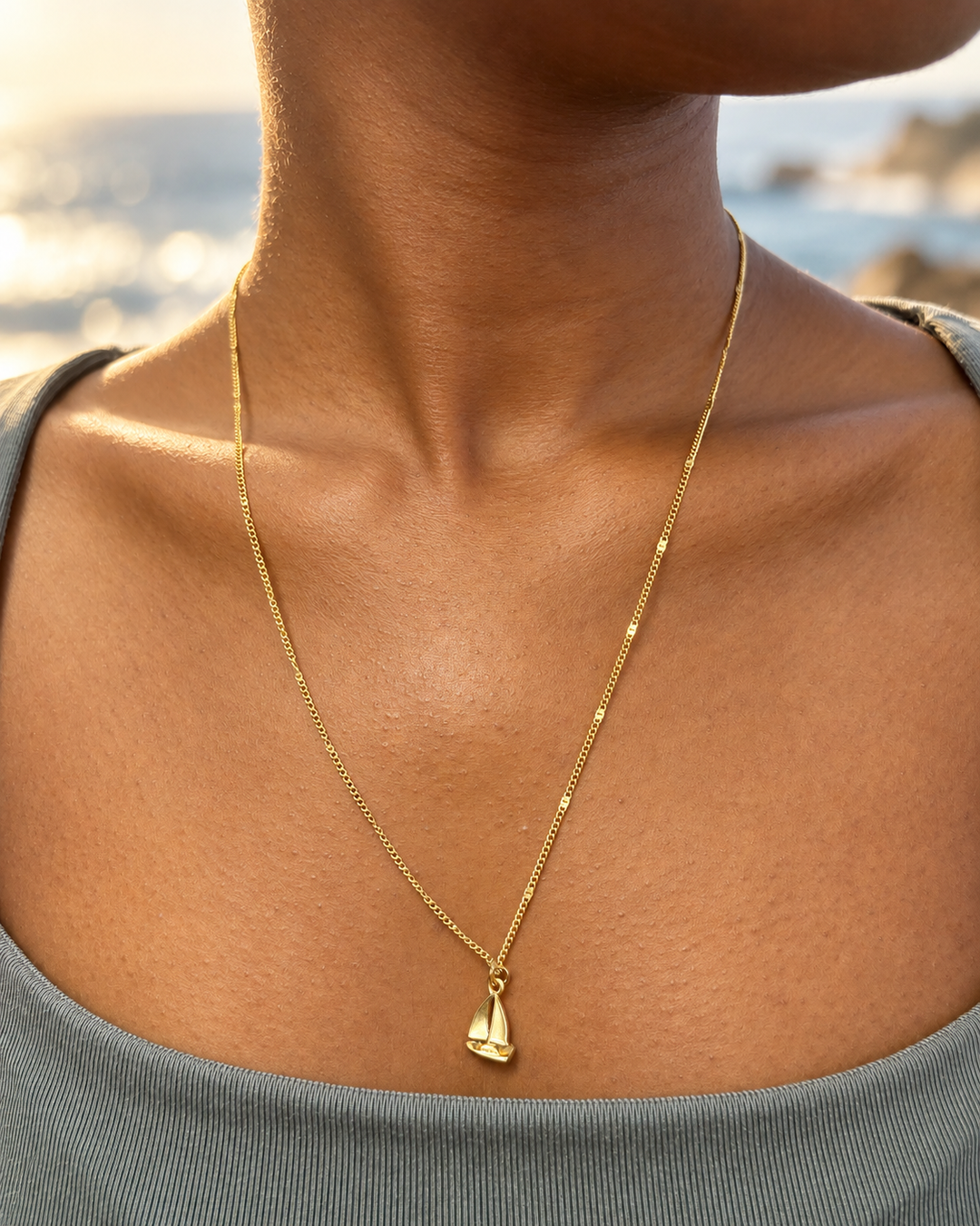 Personalized Mila Sailboat Necklace - Halskette (Wasserfest)