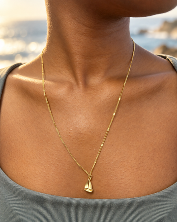 Personalized Mila Sailboat Necklace - Halskette (Wasserfest)