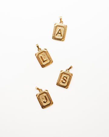 Personalized Letter Tag Charm - Anhänger (wasserfest)
