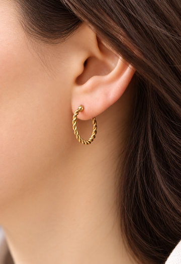 Bold Mia Twisted Hoop (matt) - Creolen (wasserfest)