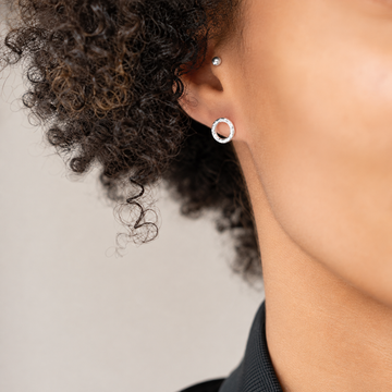 Eternity Hammered Stud - Ohrstecker (wasserfest)
