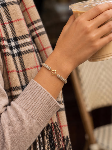 Karma Clover Bracelet - Armkette (wasserfest)