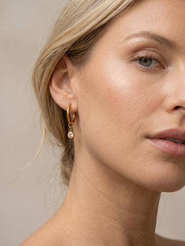 Personalized Ava Zircone Birthstone Hoop - Creolen (wasserfest)