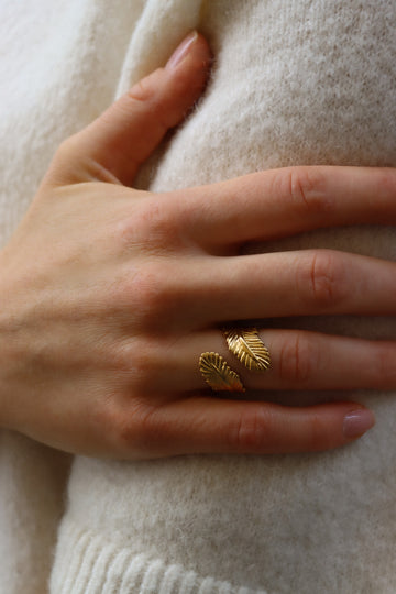 Feather Ring - Fingerring (wasserfest)