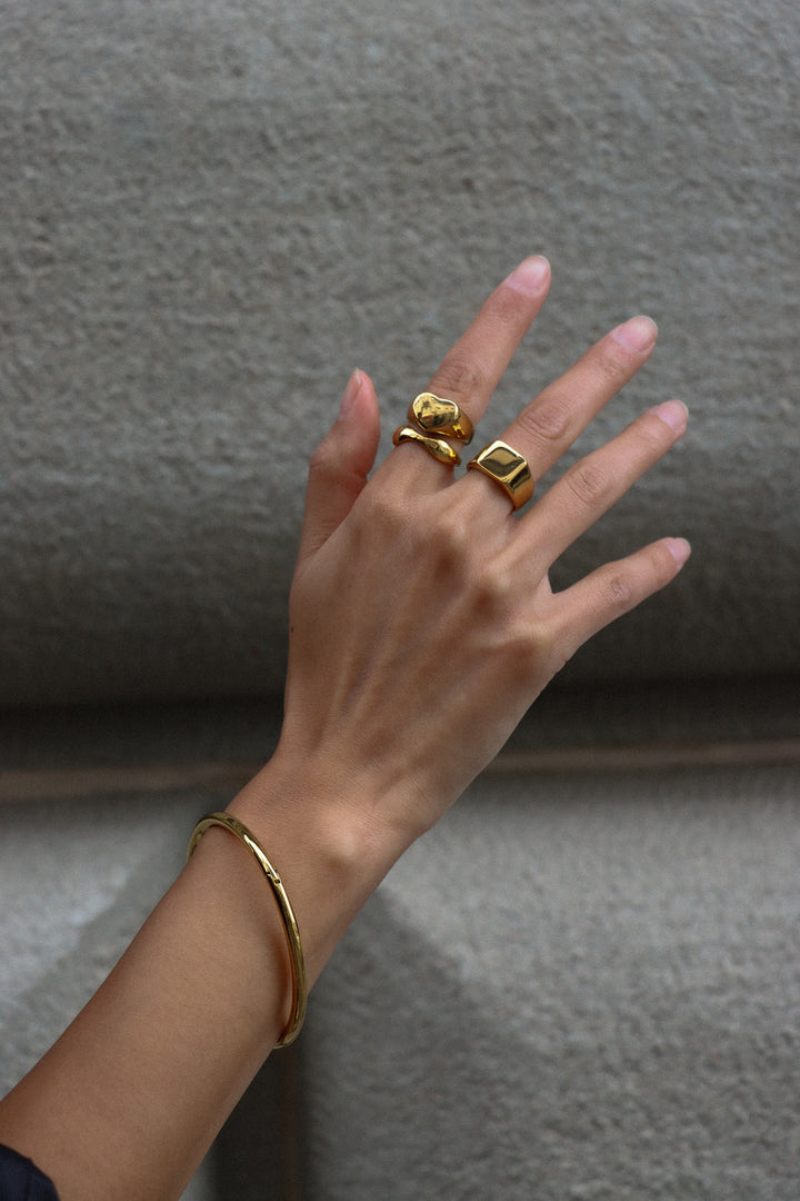 Signet Love Ring - Siegelring (wasserfest)