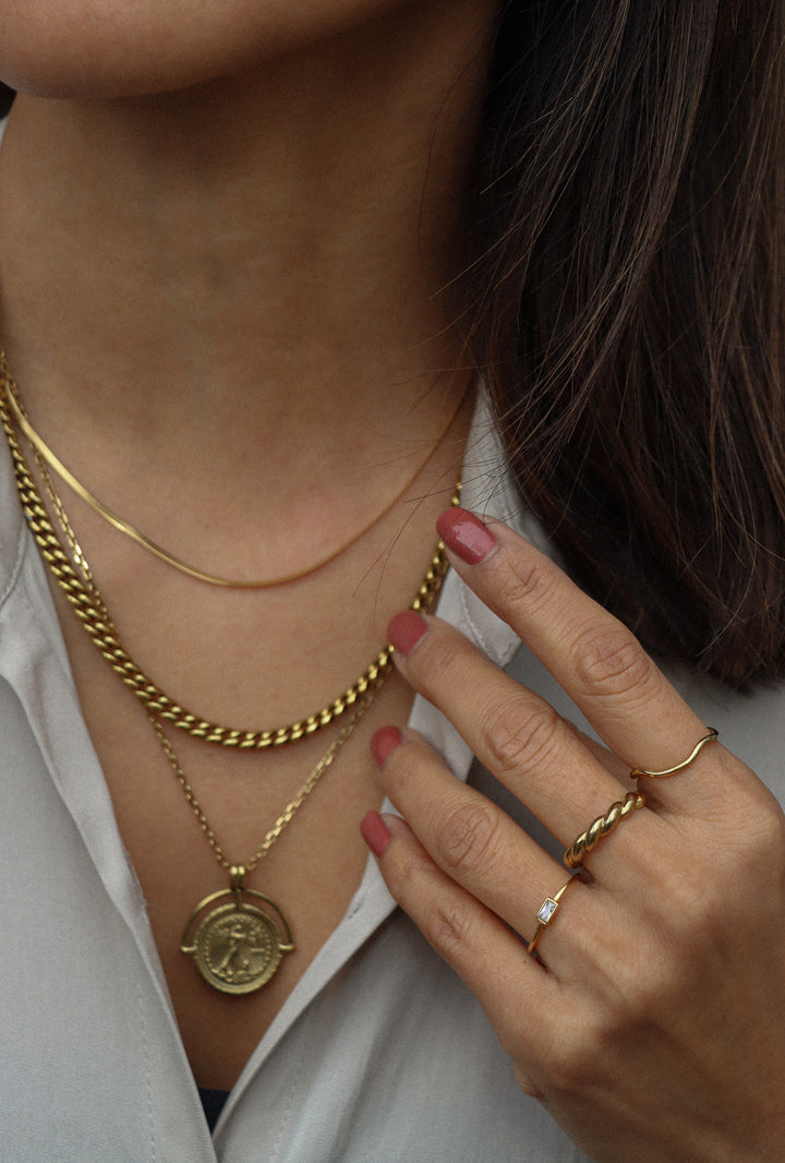Anna Ring - Fingerring (wasserfest)