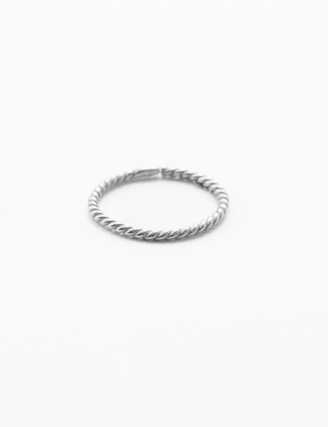 Twisted Ring - Fingerring (wasserfest)