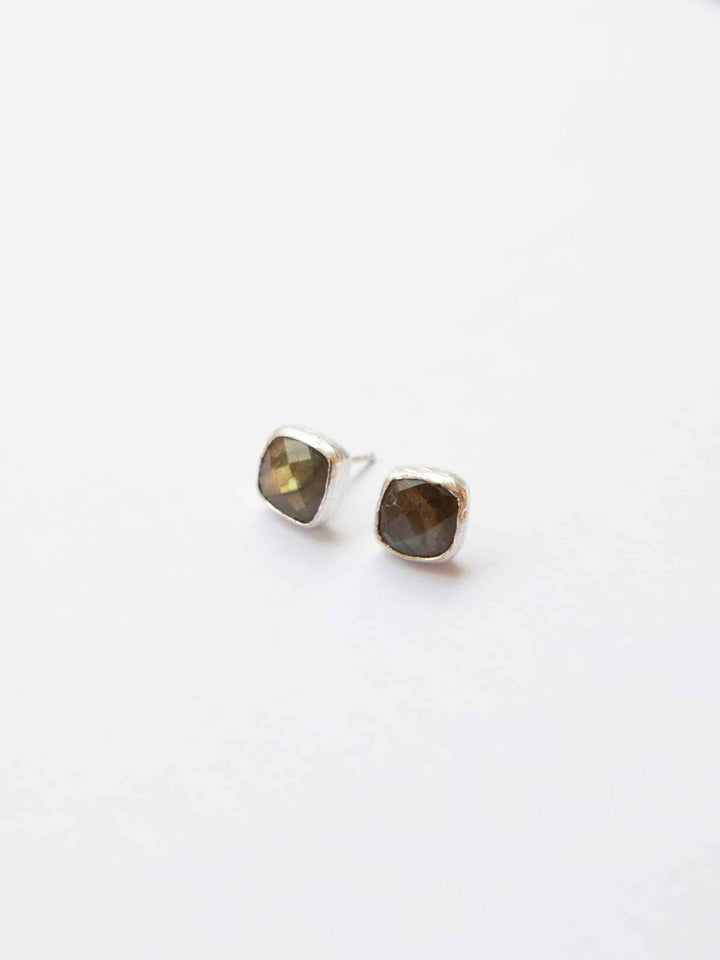 Madison Stud - Ohrstecker (wasserfest)