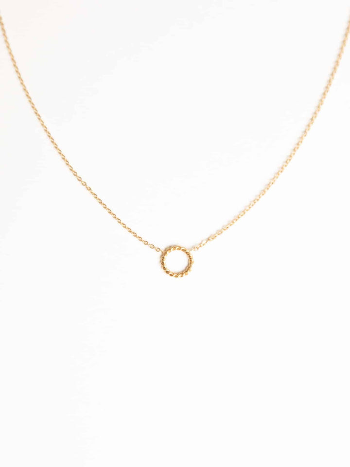 Eternity Twisted Necklace (wasserfest)
