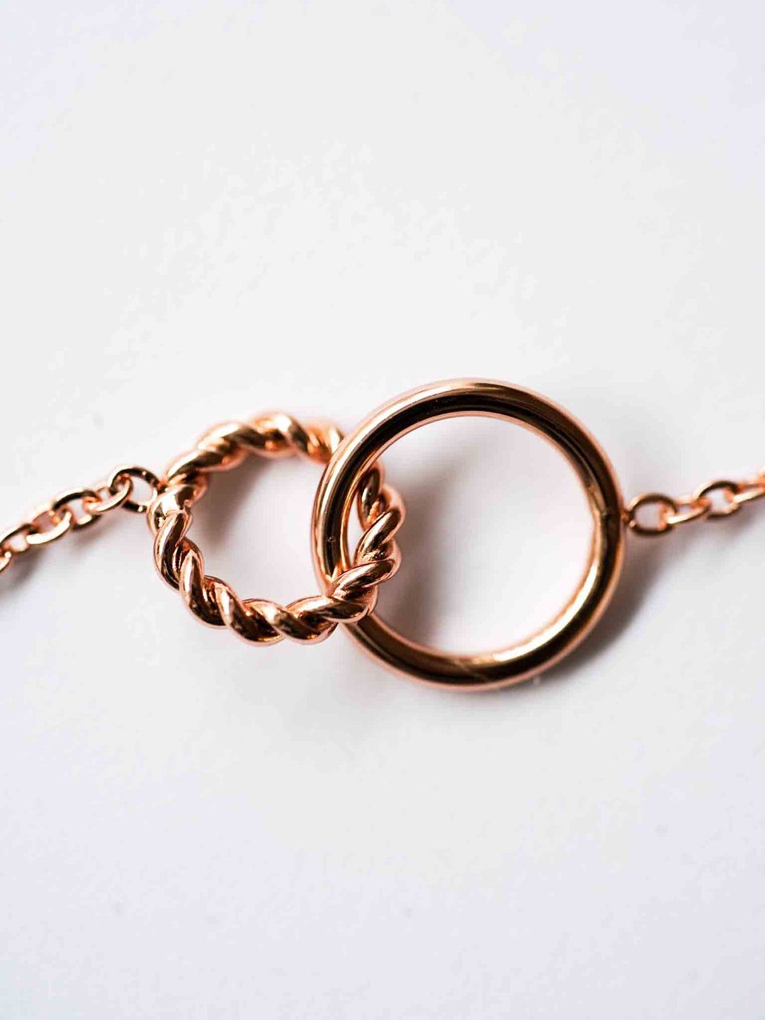 Two Circles Twisted Bracelet - Armkette