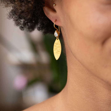 Zircone Leaf Earring - Ohrringe (wasserfest)