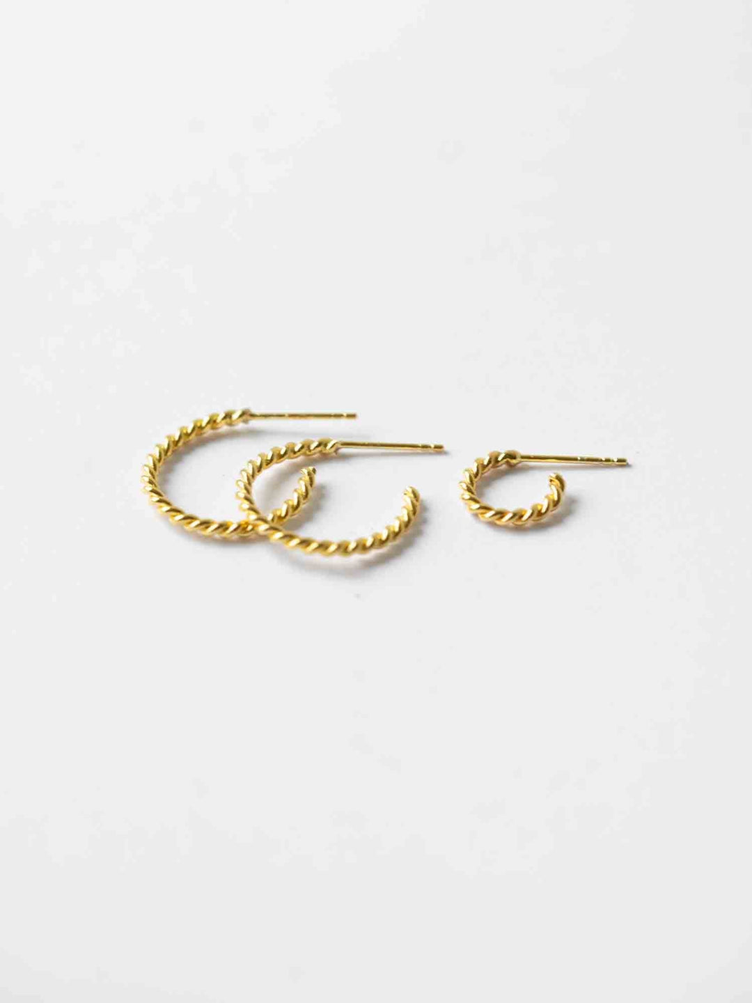 Mia Twisted Hoop Set