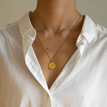 Personalized Dotted Medaillon Charm - Anhänger (wasserfest)